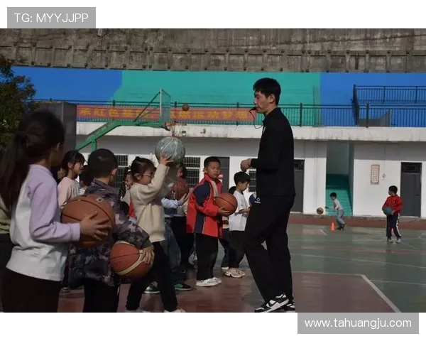 北京篮球队的意识提升与团队协作探索聚焦篮球发展新方向